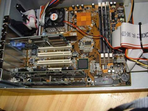 Sửa lỗi phần cứng khi máy tính không khởi động được